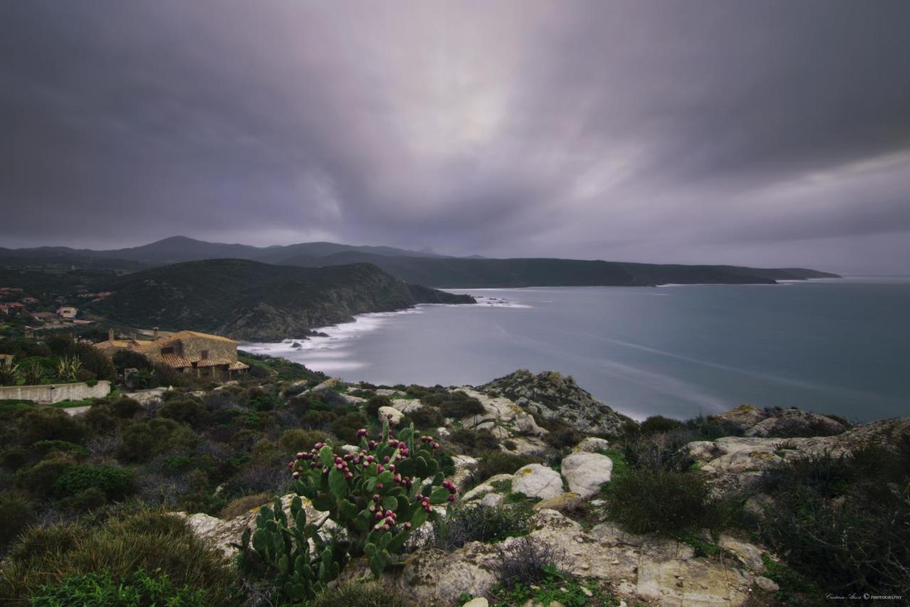 La Vecchia Dimora Bed & Breakfast Marrubiu Bagian luar foto